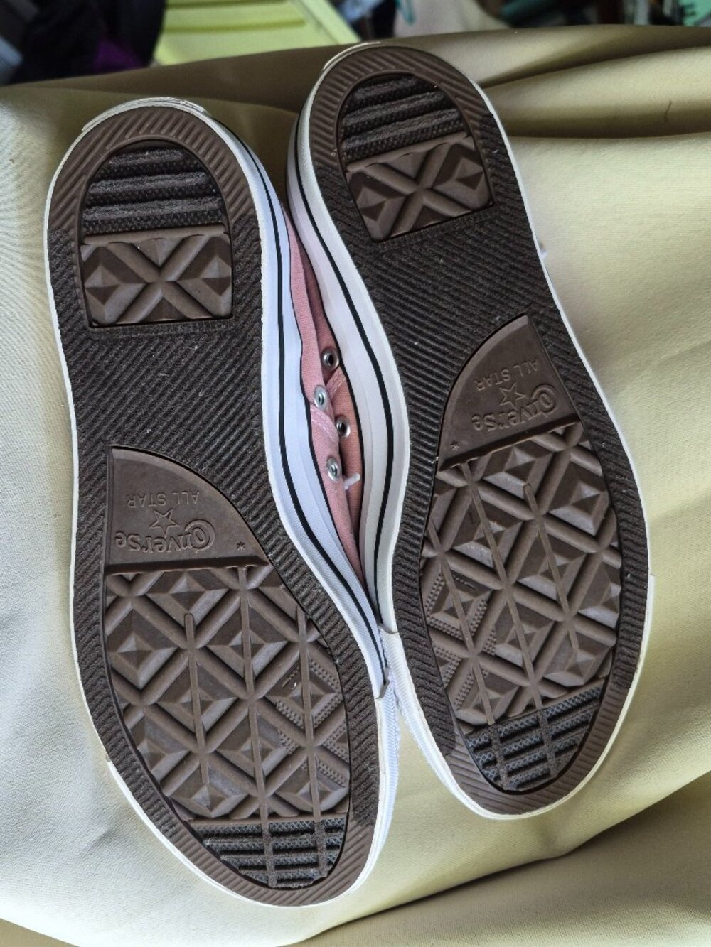 Converse Chuck Taylor All Star Madison Low Top Pink Sneakers – Size US 10 - Picture 8 of 9